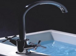 Various Design and Style of the Moen Shower Faucets: New Kitchen